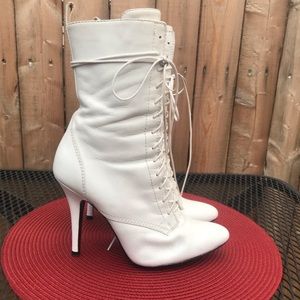 GIUSEPPE ZANOTTI BALMAIN White Leather Boots 38.5